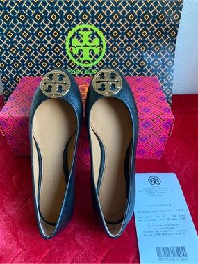 Tory Burch Black Leather Ballet Flats with Gold Logo